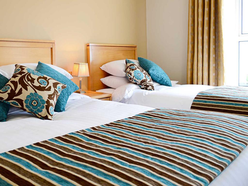 Cill Aodain Court Hotel Kiltimagh Eksteriør billede