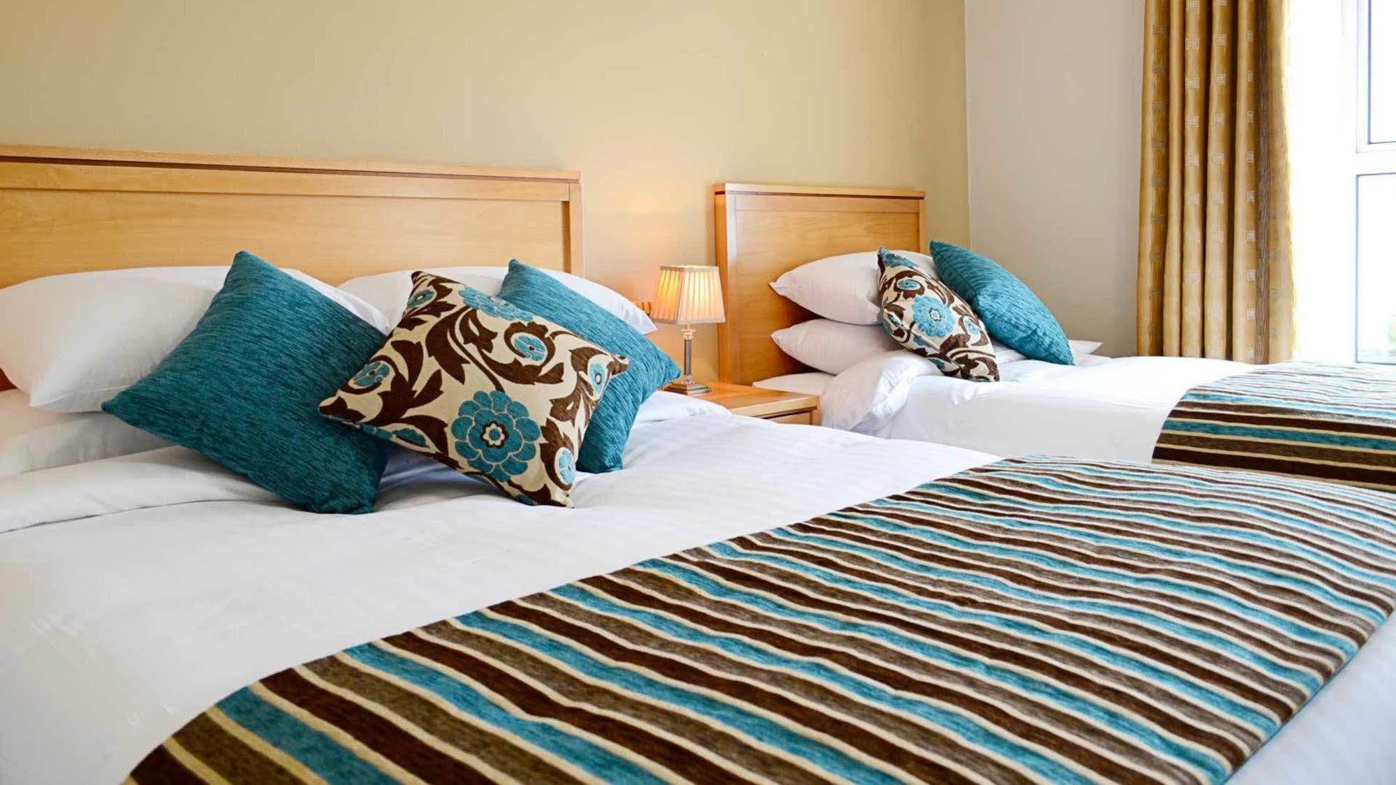 Cill Aodain Court Hotel Kiltimagh Eksteriør billede