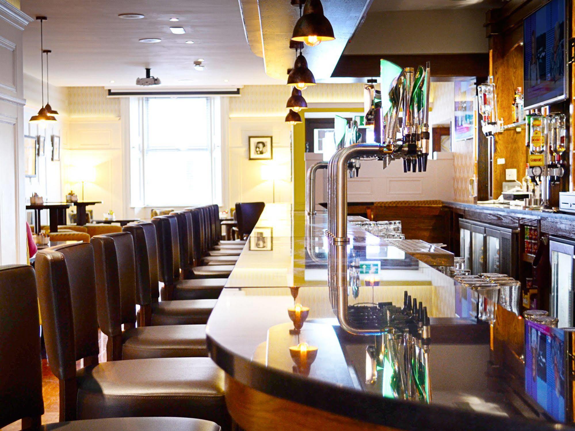 Cill Aodain Court Hotel Kiltimagh Eksteriør billede