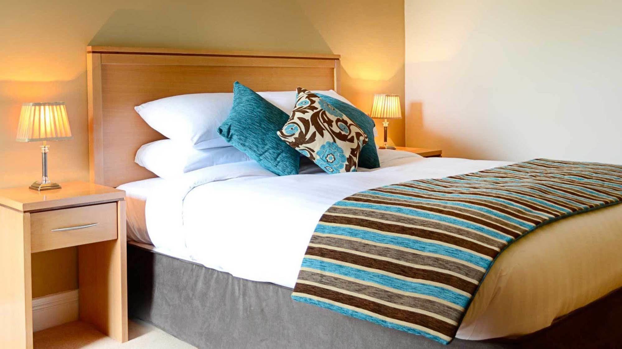 Cill Aodain Court Hotel Kiltimagh Eksteriør billede